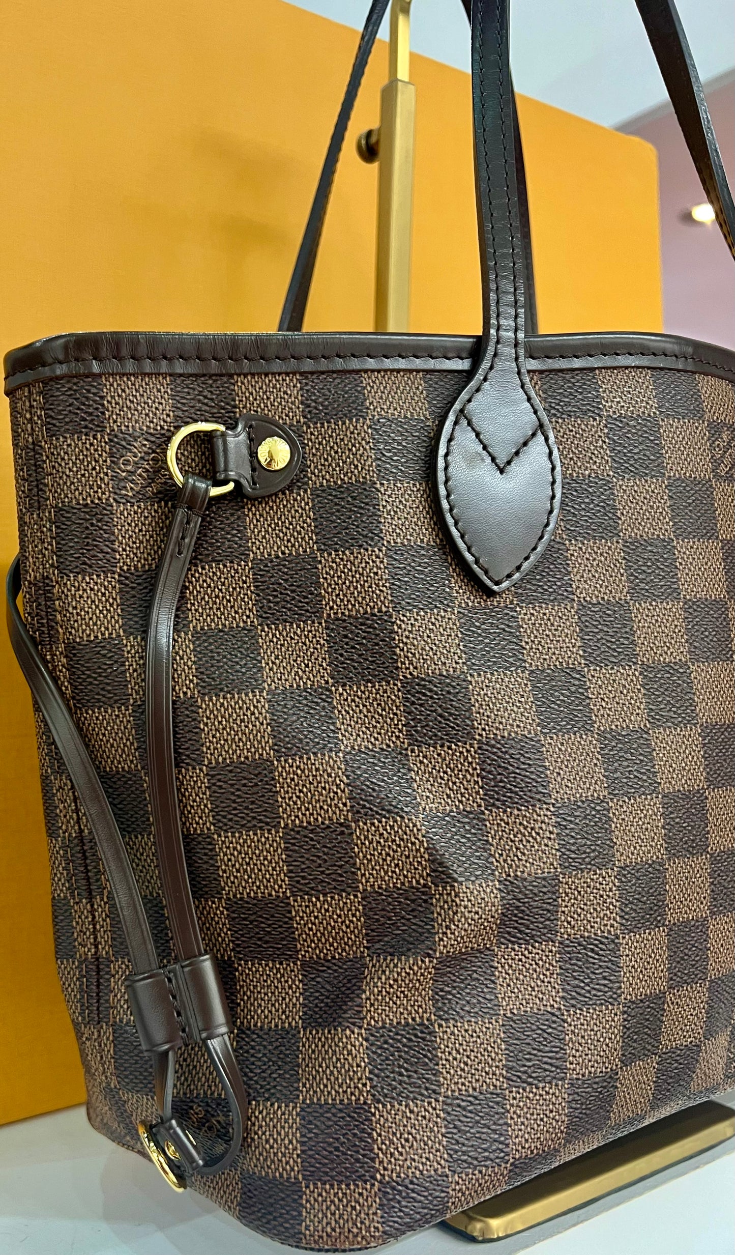 Neverfull PM Ebene