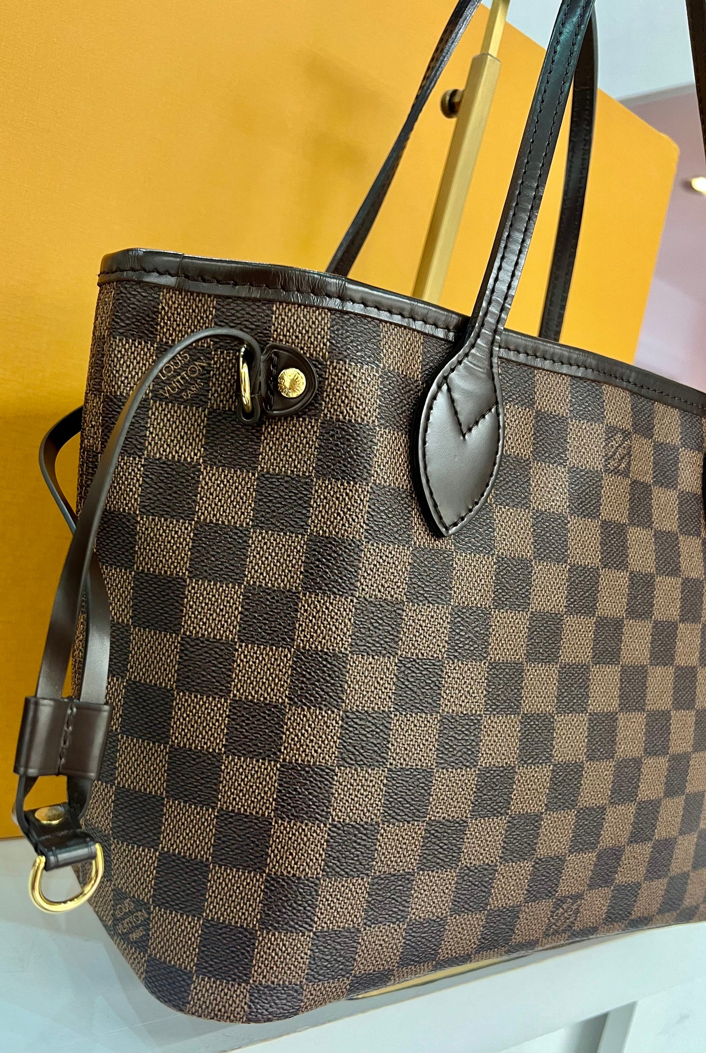 Neverfull PM Ebene