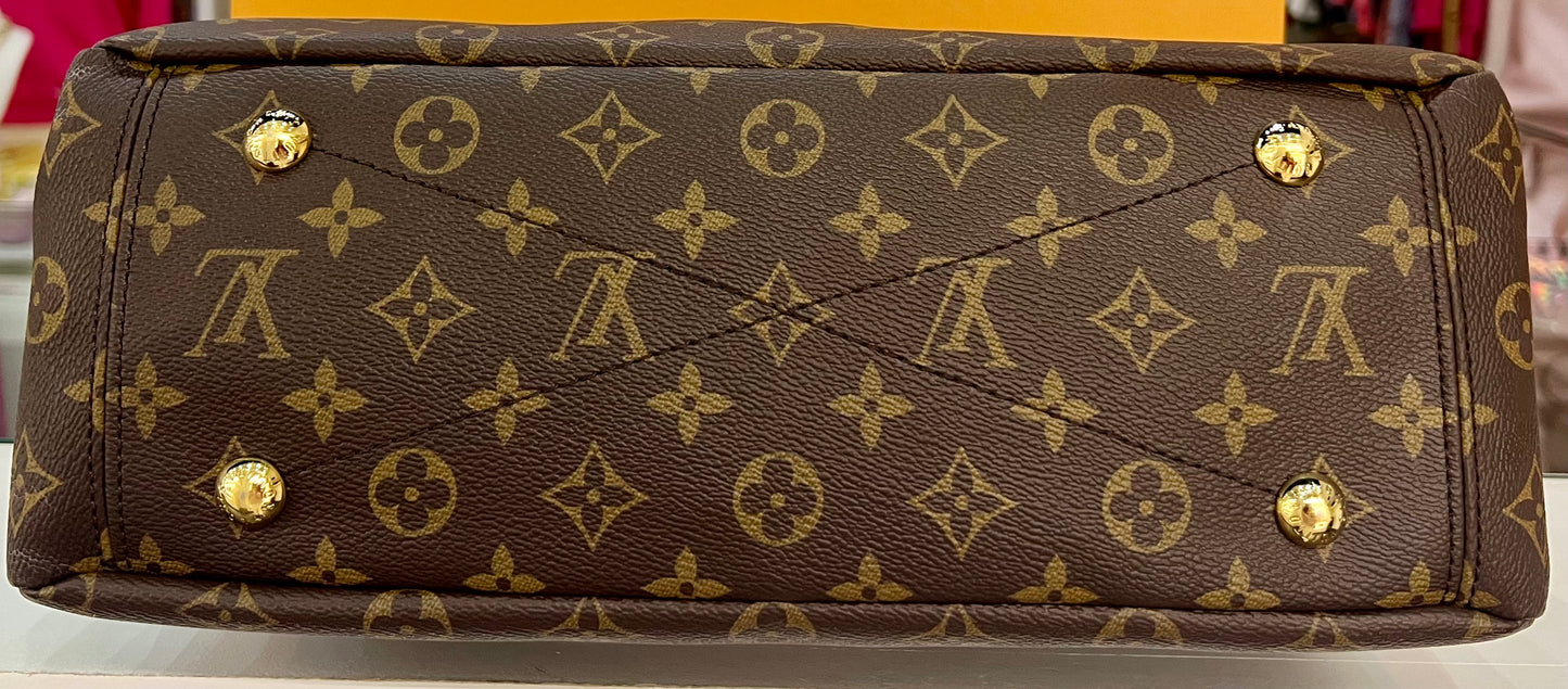 Pallas MM Monogram