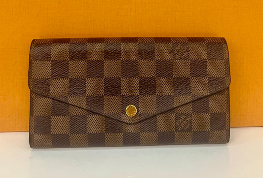 Sarah Wallet Damier Ebene