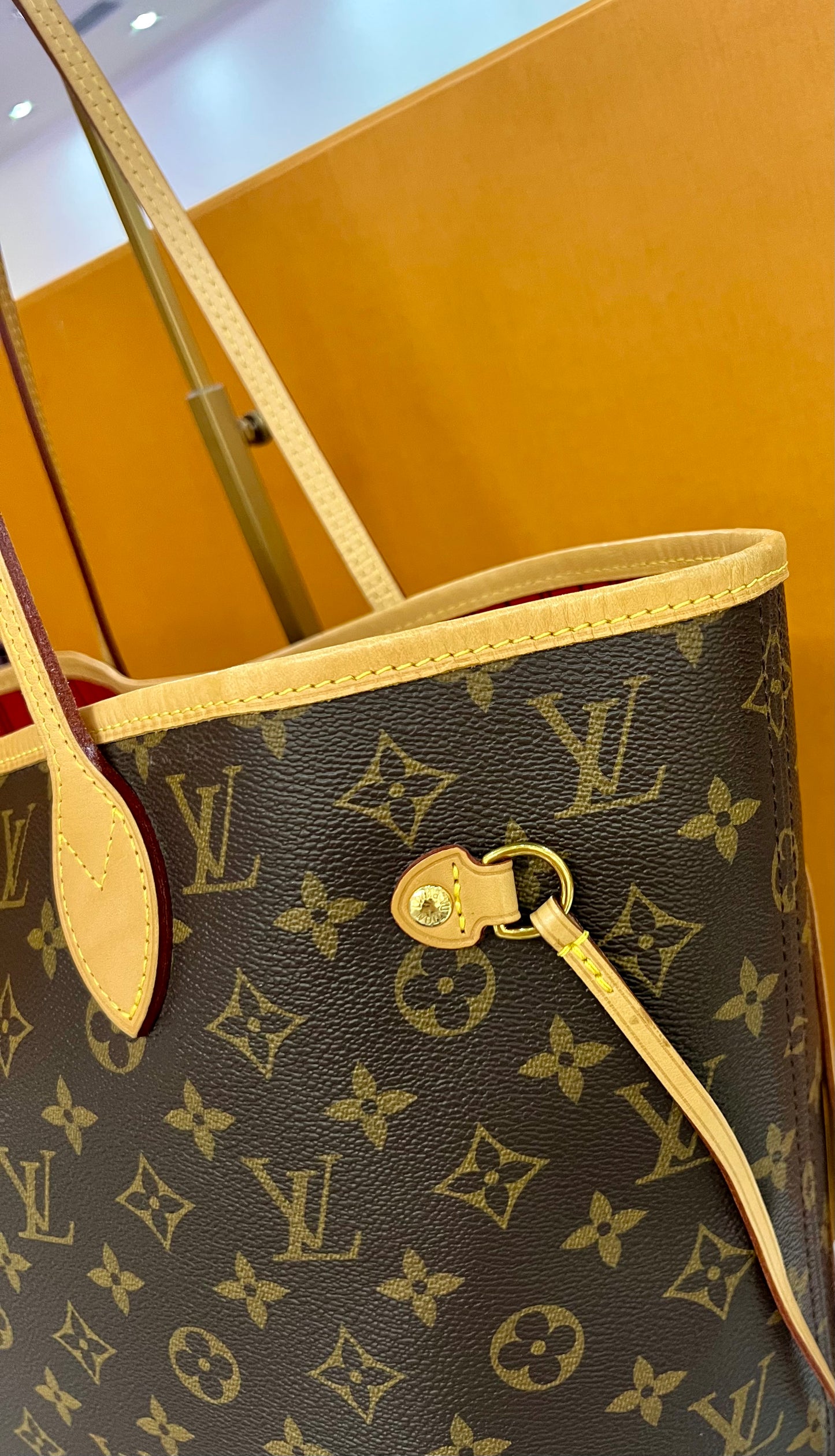 Neverfull Monogram/Red