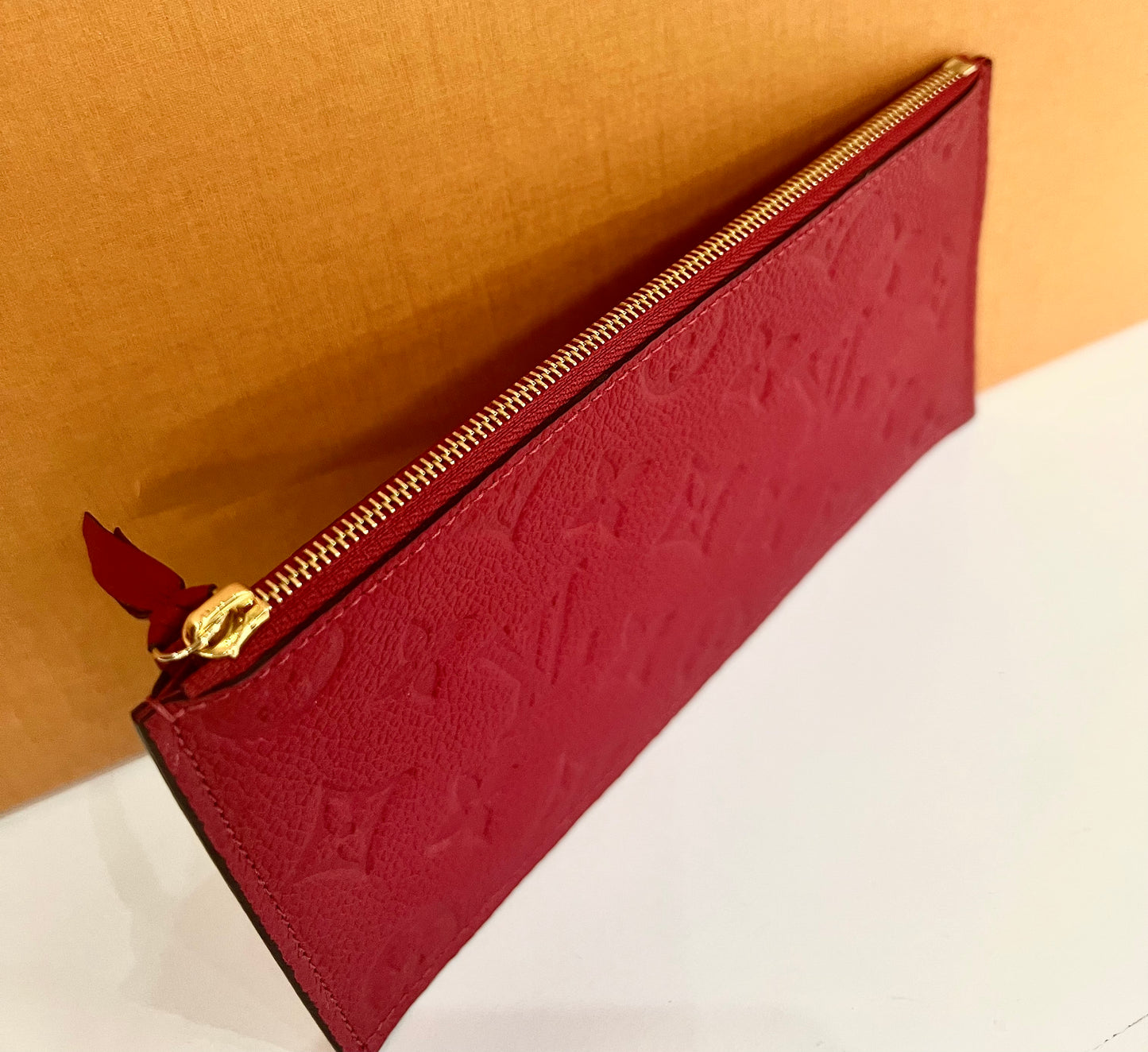 Long Zippy Pouch Red